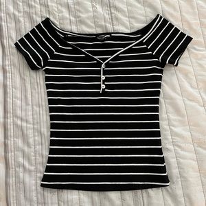 Fashion Nova striped fitted top (never worn!)